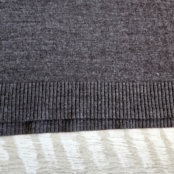 Spring + Mercer Cowl Neck Tunic Sweater - Picture 9 of 13